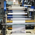 Rolo de filme PET de poliéster à prova d'água para impressão a jato de tinta transparente A3 A4 para serigrafia positiva com base 